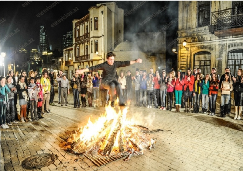 LA SIGNIFICATION SACREE DU "MARDI DU FEU" AVANT LA FETE DE NOVROUZ