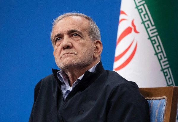 LE PRESIDENT IRANIEN FIXE LES CONDITIONS POUR METTRE FIN AU CONFLIT AVEC LES ÉTATS-UNIS ET ISRAËL