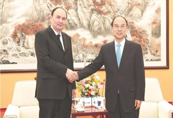 LE TURKMENISTANT ET LA CHINE EVOQUENT UN RENFORCEMENT DE LEUR COOPERATION GAZIERE