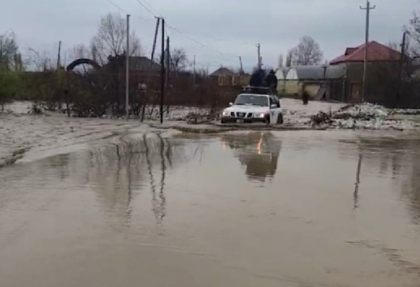 EN AZERBAIDJAN LE MINISTERE DES SITUATIONS D'URGENCE EVACUE 118 PERSONNES VERS DES ZONES SURES