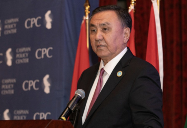 BAKOU : L’OET MISE SUR LE CORRIDOR MEDIAN POUR RENFORCER TRANSPORT ET ENERGIE