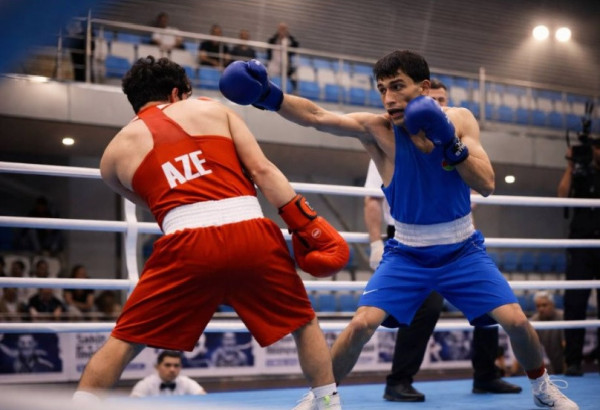 BON DEPART POUR LES BOXEURS AZERBAIDJANAIS AU "TOURNOI DE LA GRANDE ROUTE DE LA SOIE" A BAKOU