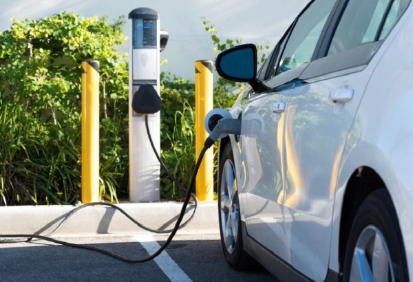 DES MESURES POUR FAVORISER LES VEHICULES ELECTRIQUES: NOUVELLES LOIS ET REFORME DES APPAREILLAGES DE RECHARGE