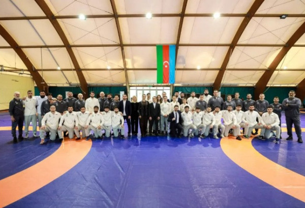 L’EQUIPE D’AZERBAÏDJAN DEVOILEE POUR LE CHAMPIONNAT D’EUROPE DE LUTTE A TIRANA