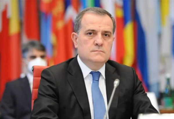 RENFORCEMENT DE LA COOPERATION BILATERALE : BAYRAMOV ET GALUZIN DISCUTENT DE SECURITE REGIONALE ET INTERNATIONALE