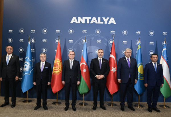 BAYRAMOV : LA FORCE DE L’ORGANISATION DES ÉTATS TURCS RESIDE DANS SON UNITE ET SES VALEURS COMMUNES