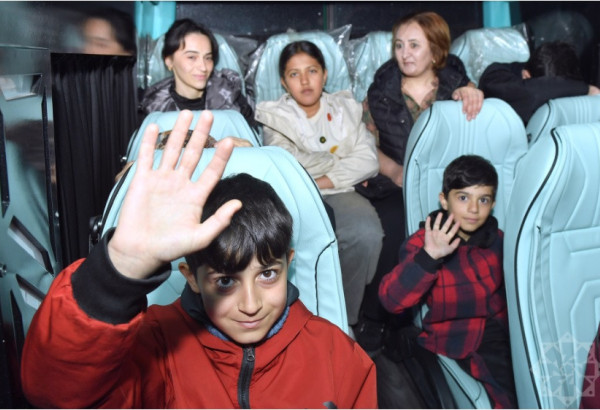 DANS LA VILLE D'AGHDAM 92 NOUVELLES FAMILES RECOIVENT LES CLES DE LEURS APPARTEMENTS