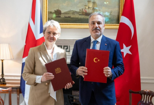 ANKARA ET LONDRES AVANCENT D'UN MEME PAS SUR L'EURASIE ET LE MOYEN-ORIENT: UN ACCORD-CADRE DE PARTENARIAT STRATEGIQUE