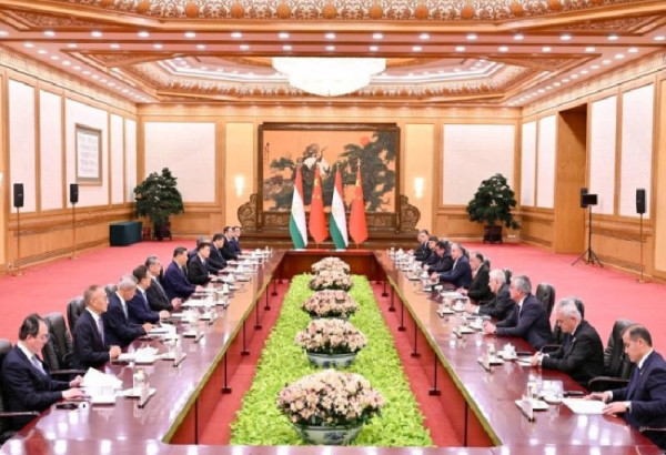 RAKHMON A PEKIN: POURQUOI LA CHINE MISE ENCORE DAVANTAGE SUR LE TADJIKISTAN