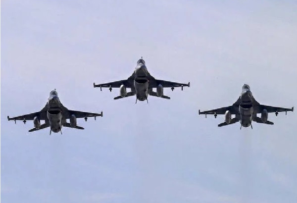 LE PAKISTAN DEPLOIE DES TROUPES ET DES AVIONS DE CHASSE EN ARABIE SEOUDITE DANS LE CONTEXTE DU CONFLIT AVEC L'IRAN