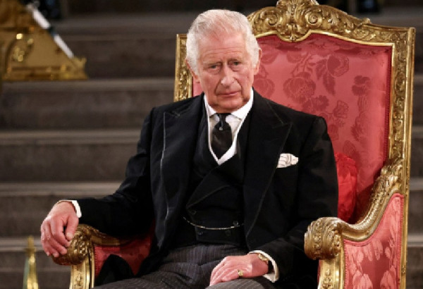 LA POLICE LONDONIENNE A OUVERT UNE ENQUETE SUR 23 AGENTS ASSOUPIS PENDANT LEUR SERVICE AUPRES DE CHARLES III