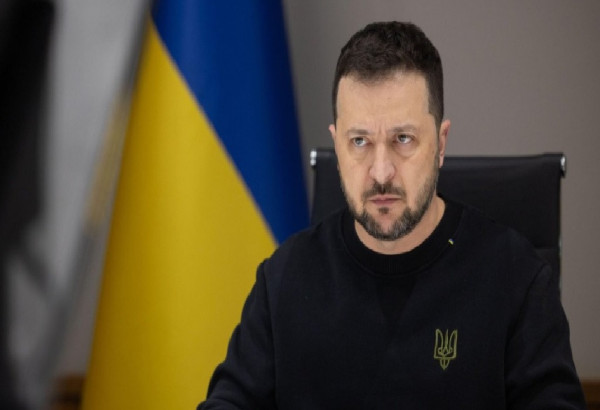 ZELENSKY ANNONCE LA FRAPPE D'UN OBJECTIF MILITAIRE RUSSE EN MER CASPIENNE