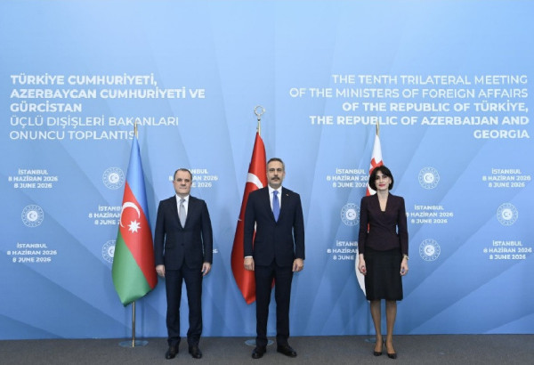 10e REUNION TRILATERALE DES MINISTRES DES AFFAIRES ETRANGERES DE L'AZERBAIDJAN, DE LA GEORGIE ET DE LA TURQUIE. UN TRIPODE SOLIDE