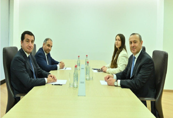LE CONSEILLER DU PRESIDENT AZERBAIDJANAIS A RENCONTRE EN ARMENIE LE SECRETAIRE DU CONSEIL DE SECURITE ARMENIEN