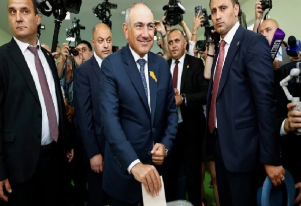 ISHKHAN VERDIAN: "JE PENSE QUE PACHINIAN CHERCHERA LES MOYENS DE RESOUDRE CETTE DIFFICULTE" DE L'ABSENCE DE MAJORITE CONSTITUTIONNELLE QUALIFIEE