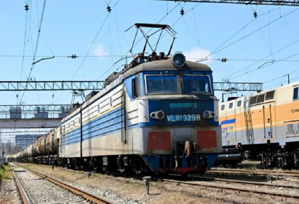 L'AZERBAIDJAN ENVOIE 1000 TONNES DE CARBURANT DIESEL A L'ARMENIE