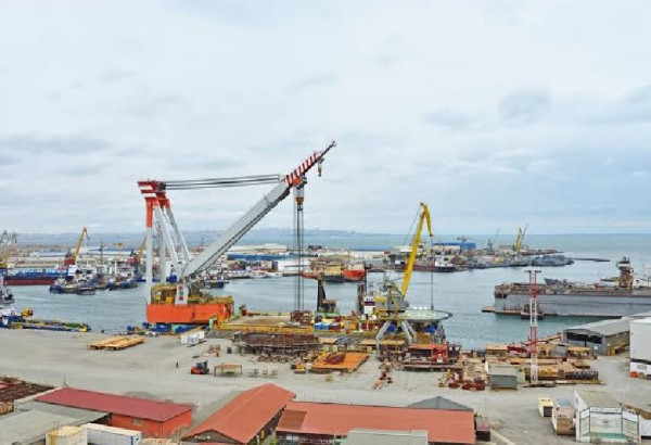 L'INDUSTRIE NAVALE DE L'AZERBAIDJAN DEVIENT CRUCIALE POUR LE "CORRIDOR DU MILIEU": L'EPOPEE NAISSANTE DES CHANTIERS NAVALS
