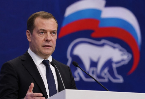 DMITRI MEDVEDEV MET EN GARDE L'ARMENIE CONTRE LES LOURDES CONSEQUENCES D'UNE RUPTURE AVEC LA RUSSIE