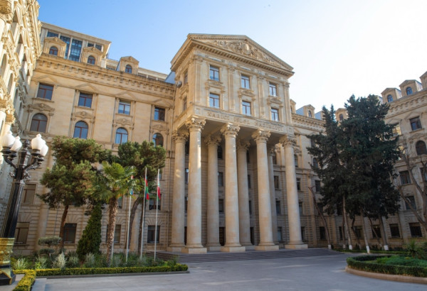 ATTAQUE DE DRONE CONTRE UN NAVIRE AU LARGE D'ODESSA : DIX MARINS AZERBAÏDJANAIS RAPATRIES, LE CAPITAINE TOUJOURS PORTE DISPARU