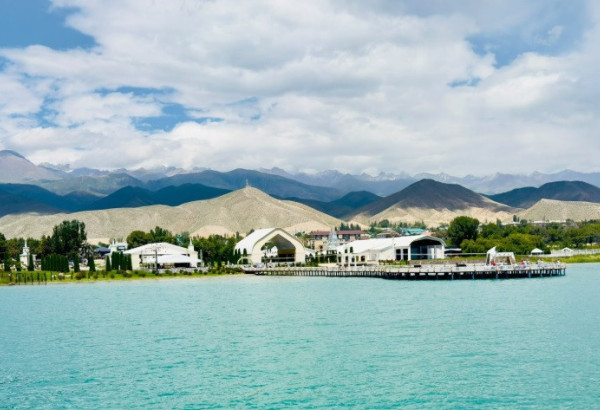 ISSYK-KOUL : LE LAC SACRÉ DU KIRGHIZISTAN