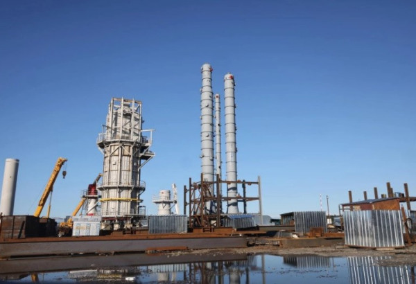 LA RAFFINERIE DE KULEVI EN GÉORGIE ENTAME SA TRANSITION POUR ABANDONNER LE PÉTROLE RUSSE. AUTRES SOURCES D'APPROVISIONNEMENT