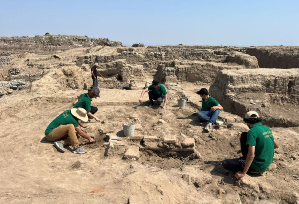 UNE ÉCOLE ARCHÉOLOGIQUE D’ÉTÉ LANCÉE AU SEIN DE L’EXPÉDITION ARCHÉOLOGIQUE DE SHAMKIR