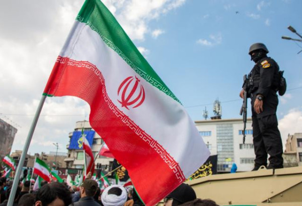L’IRAN ARRÊTE DEUX DIPLOMATES FRANÇAIS DANS LE CADRE D’UNE ENQUÊTE SUR UNE INGÉRENCE ÉTRANGÈRE