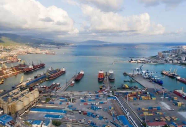 APRÈS UNE ATTAQUE, LE PLUS GRAND PORT PÉTROLIER DE RUSSIE A INTERROMPU SES ACTIVITÉS, DE MÊME QU’UN GRAND TERMINAL CÉRÉALIER