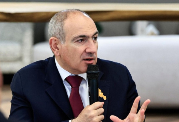 PACHINIAN SUR LES RELATIONS AVEC LA RUSSIE ET LA « MAFIA » EN ARMÉNIE