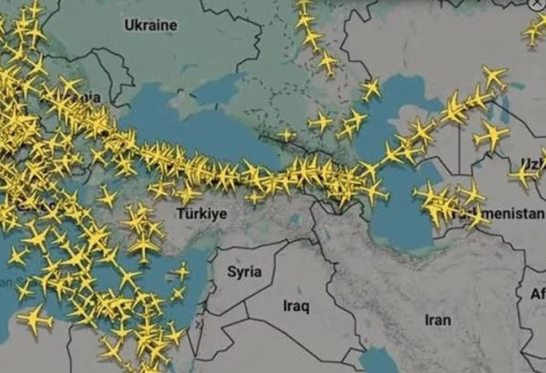 L’ESPACE AÉRIEN DU CAUCASE DU SUD SE PRÉPARE À UNE CONGESTION DU TRAFIC : ZELENSKY ET LE CIEL RUSSE