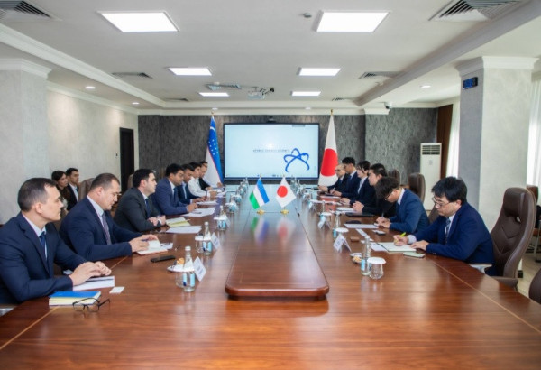 L’OUZBÉKISTAN ET LE JAPON DISCUTENT DE PROJETS VISANT À ÉLARGIR LEUR COOPÉRATION DANS LE DOMAINE DE L’ÉNERGIE NUCLÉAIRE