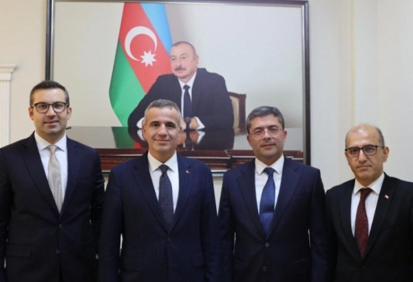 L’AZERBAÏDJAN ET LA TURQUIE DISCUTENT DU RENFORCEMENT DE LA COOPÉRATION MÉDIATIQUE ET DE LA LUTTE CONTRE LA DÉSINFORMATION