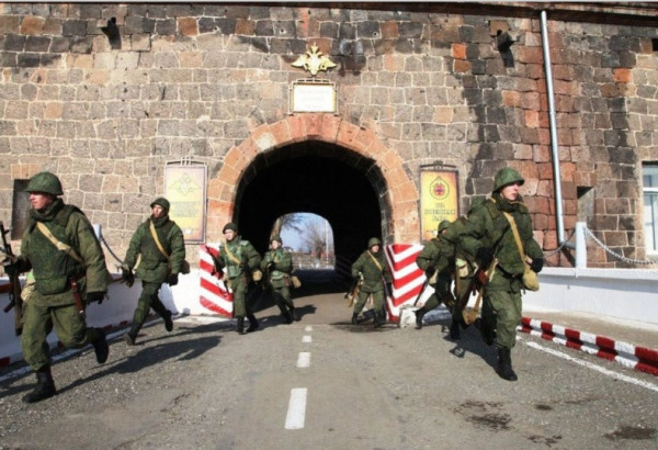L’ARMÉNIE PRÊTE À DISCUTER DU RETRAIT OU DU MAINTIEN DE LA BASE MILITAIRE RUSSE. ASPECTS JURIDIQUES DU STATUT DE LA BASE