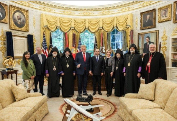 TRUMP RENCONTRE DES RESPONSABLES RELIGIEUX ARMÉNIENS À LA MAISON-BLANCHE ALORS QUE LES EFFORTS DE PAIX SONT AU PREMIER PLAN