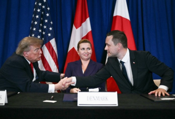 TRUMP, LE DANEMARK ET LE GROENLAND SIGNENT UN ACCORD POUR APAISER LES TENSIONS DANS L’ARCTIQUE