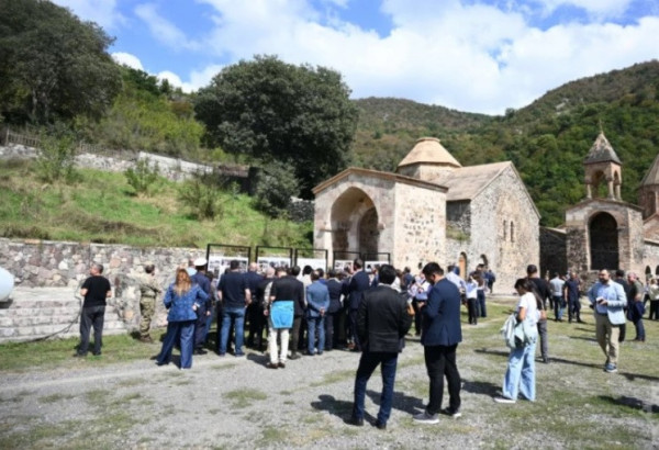 DES ONG AZERBAÏDJANAISES CRITIQUENT LA CAMPAGNE ARMÉNIENNE VISANT LA VISITE DU CORPS DIPLOMATIQUE DANS LES MONASTÈRES ALBANIENS