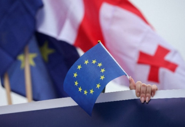 ENTRE L’UE, LA RUSSIE ET LES TERRITOIRES SÉPARATISTES. TBILISSI CHOISIT DE NE PAS CHOISIR