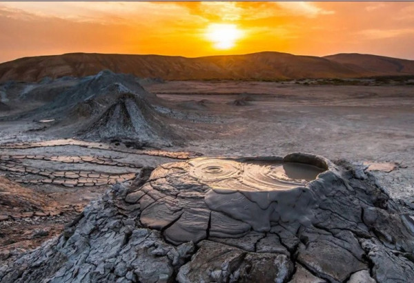 PRÈS DE 29 000 TOURISTES ONT VISITÉ LE PARC PROTÉGÉ DES VOLCANS DE BOUE EN AZERBAÏDJAN EN HUIT MOIS