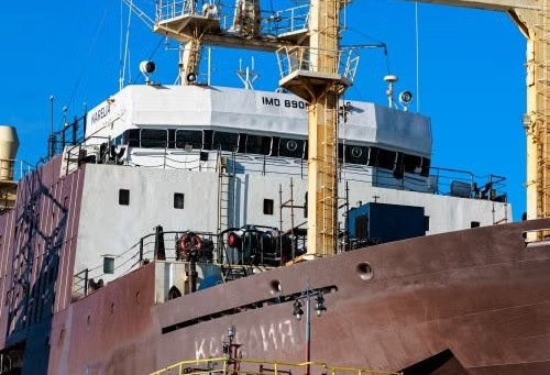 LE CHANTIER NAVAL DE BAKOU CONSTRUIRA DEUX CARGOS POUR LE KAZAKHSTAN