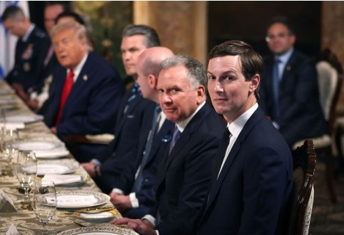 SELON THE NEW YORK TIMES, L’ENTOURAGE DE TRUMP PROPOSE À L’EUROPE DE REPRENDRE SES ACHATS DE GAZ RUSSE