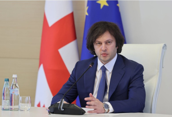 KOBAKHIDZÉ ET MAGYAR ONT ÉVOQUÉ LES RELATIONS BILATÉRALES LORS D’UN DÎNER